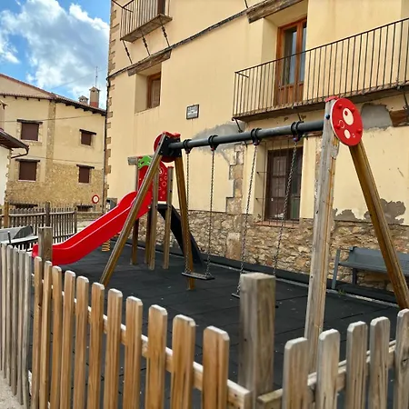 Casa Elena I Marta , Semesterbostad Valdelinares (Aragon)