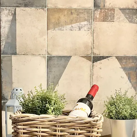 Casa Elena I Marta , *