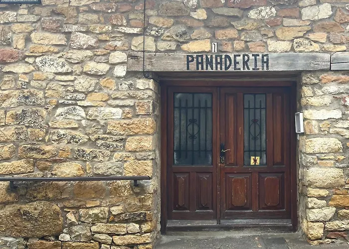 Casa Elena I Marta , * Valdelinares (Aragon)